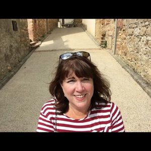 Meet your Posher, Jean